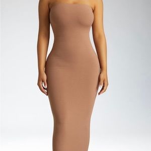 Naked Wardrobe Meant Tu-Be Snatched Dress NEW